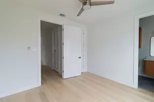 4210 Roseland Ave, Dallas, TX 75204 - Photo 25