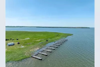 405 Sailview Court, Honey Grove, TX 75446 - Photo 17