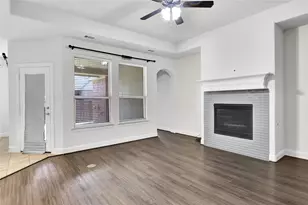 11309 Early Creek Ln, Fort Worth, TX 76108 - Photo 3