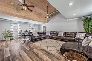 125 County Rd 596, Eastland, TX 76448 - Photo 7