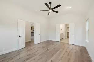 729 Seahawk St, Joshua, TX 76058 - Photo 21
