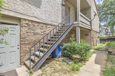 6026 Stoneybrook Drive, Fort Worth, TX 76112 - Photo 5