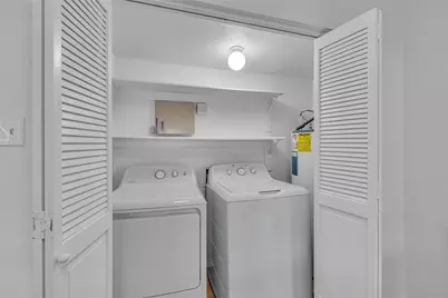 6026 Stoneybrook Drive, Fort Worth, TX 76112 - Photo 17