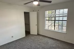 6026 Stoneybrook Dr, Fort Worth, TX 76112 - Photo 9