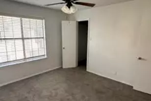 6040 Stoneybrook Dr, Fort Worth, TX 76112 - Photo 9