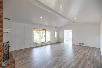 2138 Brook Hollow Drive, Abilene, TX 79605 - Photo 7