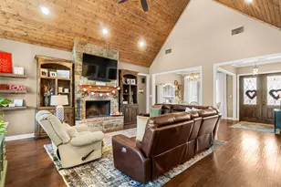 11087 Wolverine Rd, Pittsburg, TX 75686 - Photo 15