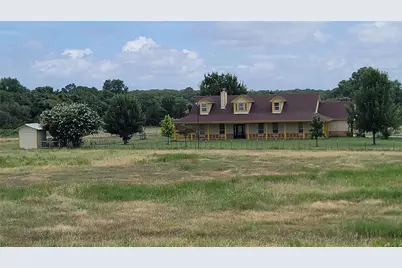 884 County Road 3555, Paradise, TX 76073 - Photo 21