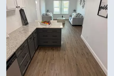 5812 McCart Avenue, Fort Worth, TX 76133 - Photo 9