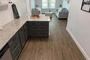 5812 McCart Ave, Fort Worth, TX 76133 - Photo 9