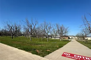 6011 Bonanza Dr, Granbury, TX 76049 - Photo 1