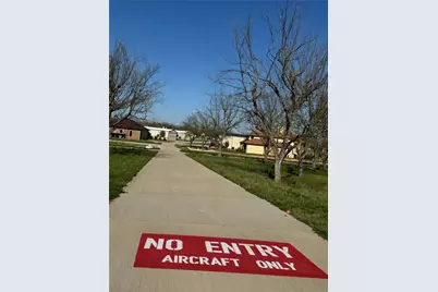 6011 Bonanza Drive, Granbury, TX 76049 - Photo 11