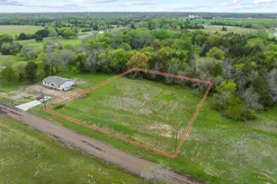 333 Hemby Wy, Bonham, TX 75418 - Photo 1