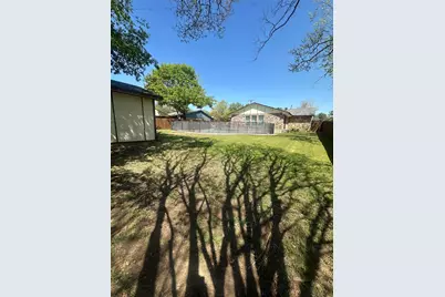 7700 Briarwood Drive, North Richland Hills, TX 76182 - Photo 9