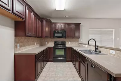 154 Castleridge Drive #B, Little Elm, TX 75068 - Photo 7