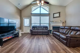 133 Hay Meadow Dr, Crandall, TX 75114 - Photo 5