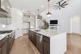 4050 Burkeseville Ct, Frisco, TX 75033 - Photo 3