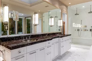 10989 Crooked Creek Dr, Dallas, TX 75229 - Photo 17