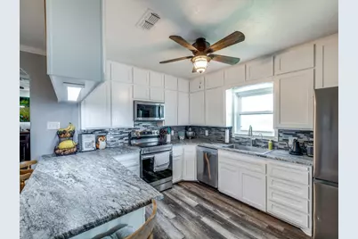 3061 Turkey Creek Road, Sunset, TX 76270 - Photo 3