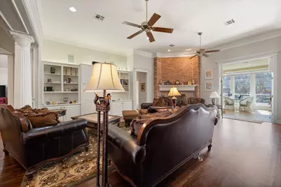 1917 Elmwood Avenue, Corsicana, TX 75110 - Photo 7