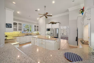 1917 Elmwood Avenue, Corsicana, TX 75110 - Photo 11