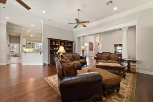 1917 Elmwood Ave, Corsicana, TX 75110 - Photo 5