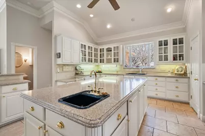 1917 Elmwood Avenue, Corsicana, TX 75110 - Photo 9