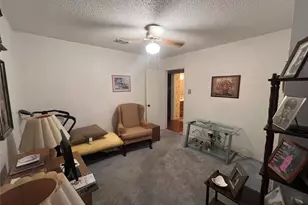 6428 Meadowlark Ln E, Watauga, TX 76148 - Photo 19