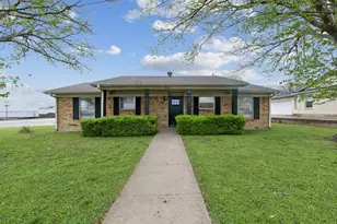 805 La Salle Dr, Sherman, TX 75090 - Photo 1