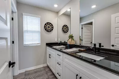 8525 Leyton, The Colony, TX 75056 - Photo 17