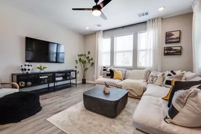 8525 Leyton, The Colony, TX 75056 - Photo 5