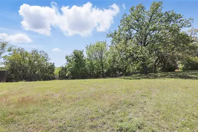 9804 Bellechase Road, Granbury, TX 76049 - Photo 9