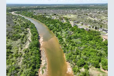 9804 Bellechase Road, Granbury, TX 76049 - Photo 3