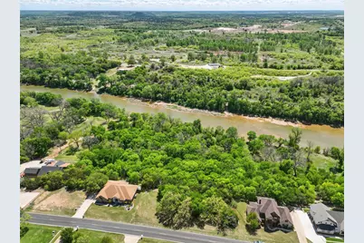 9804 Bellechase Road, Granbury, TX 76049 - Photo 7