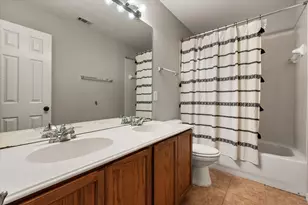 2815 S Serrano, Grand Prairie, TX 75054 - Photo 27