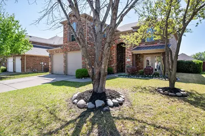 2815 S Serrano, Grand Prairie, TX 75054 - Photo 3