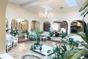 909 Overhill Dr, Bedford, TX 76022 - Photo 3