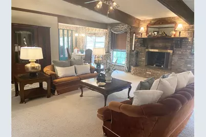 909 Overhill Drive, Bedford, TX 76022 - Photo 5