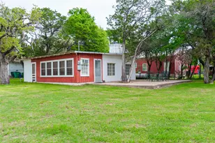 137 Center Loop, Whitney, TX 76692 - Photo 5