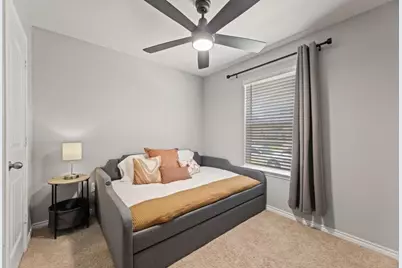 5521 Willamette Drive, Fort Worth, TX 76119 - Photo 11