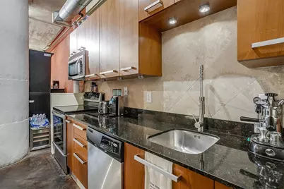 1122 Jackson Street #419, Dallas, TX 75202 - Photo 11