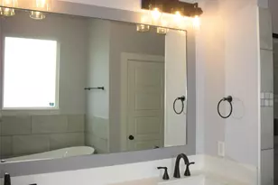 201 Cliff Ct, Godley, TX 76044 - Photo 23