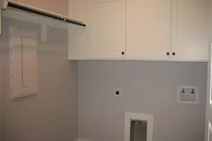 201 Cliff Ct, Godley, TX 76044 - Photo 25