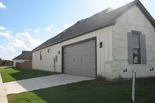 201 Cliff Ct, Godley, TX 76044 - Photo 7