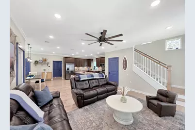 1983 Royalville Court, Port Bolivar, TX 77650 - Photo 11