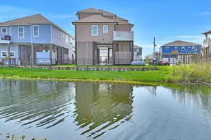 1983 Royalville Ct, Port Bolivar, TX 77650 - Photo 5