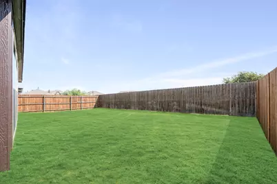 640 Pawprint Hollow, Godley, TX 76044 - Photo 33