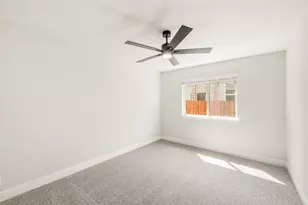 640 Pawprint Holw, Godley, TX 76044 - Photo 21