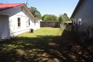 291 Skyline Dr, Emory, TX 75440 - Photo 5