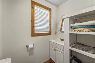 412 S Broadway St, Meridian, TX 76665 - Photo 13